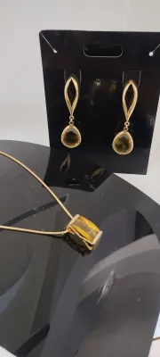 Conjunto Banhado a Ouro Colar e Brincos Gota de Cristal Âmbar