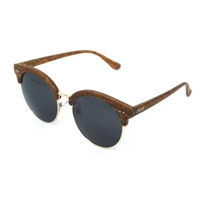 Óculos de Sol Feminino Carbone